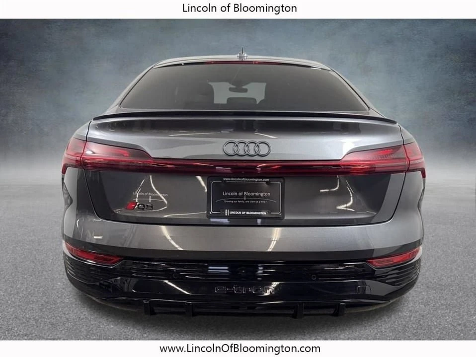 2024 Audi Q8 e-tron - Image 5 of 10
