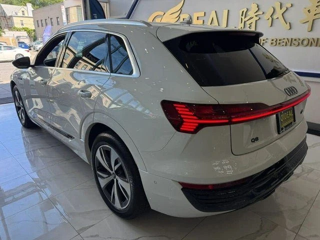 2024 Audi Q8 e-tron - Image 3 of 14