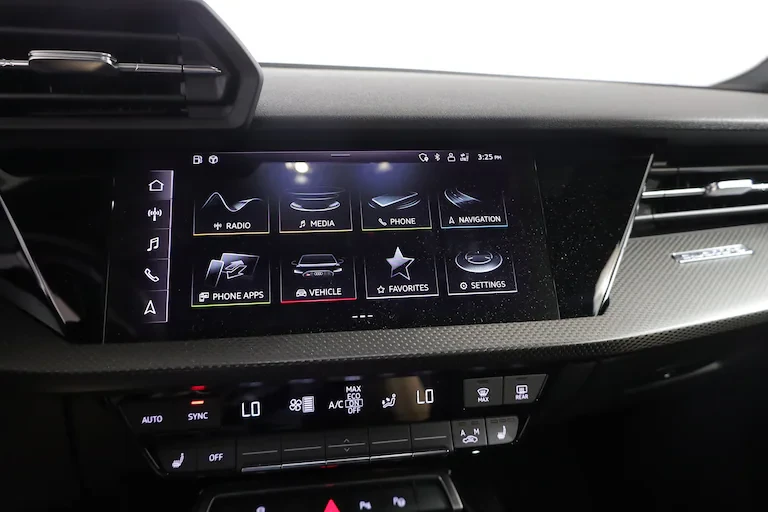 2024 Audi 8Y RS3 - Image 16 of 19
