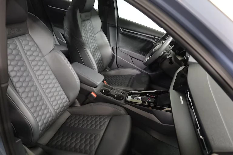 2024 Audi 8Y RS3 - Image 10 of 19