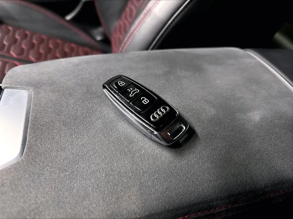 2024 Audi C8 RS6 - Image 12 of 19