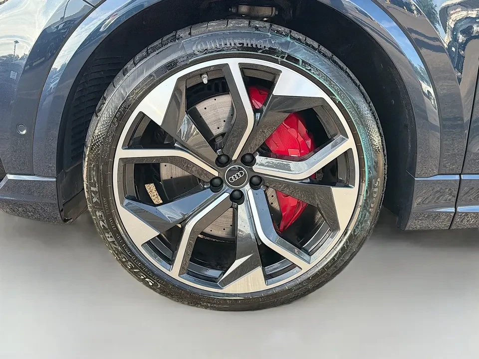 2024 Audi RS Q8 - Image 5 of 5