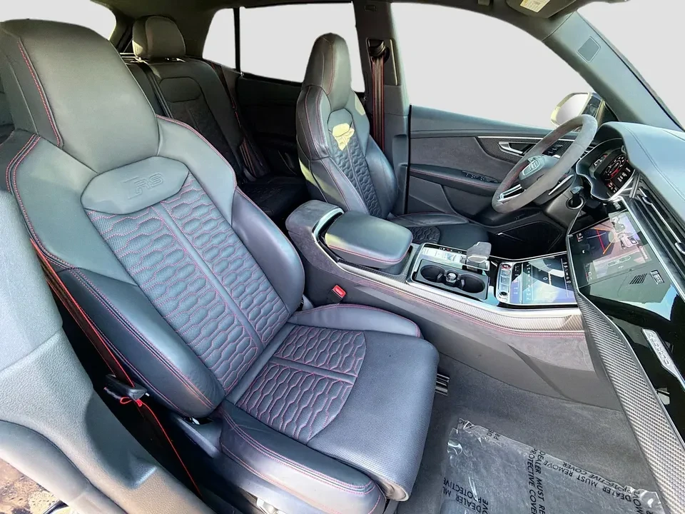2024 Audi RS Q8 - Image 3 of 5