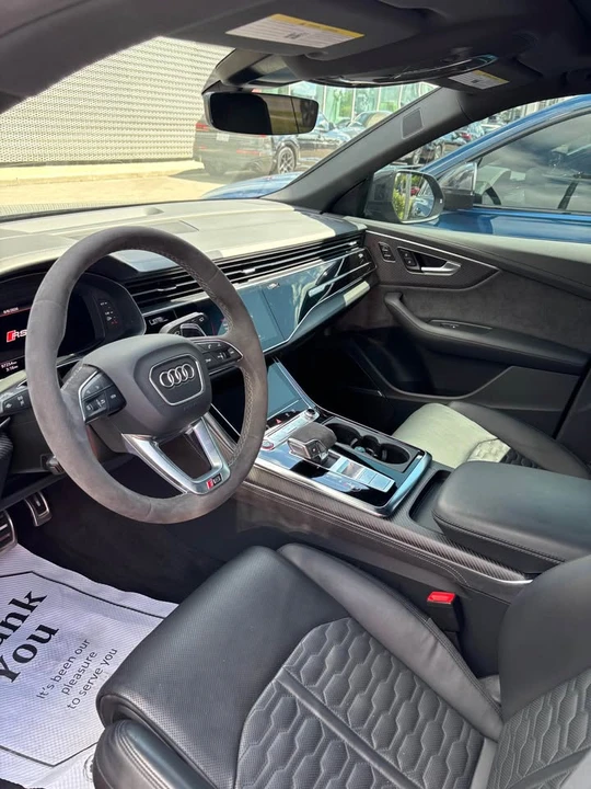 2024 Audi RS Q8 - Image 5 of 10