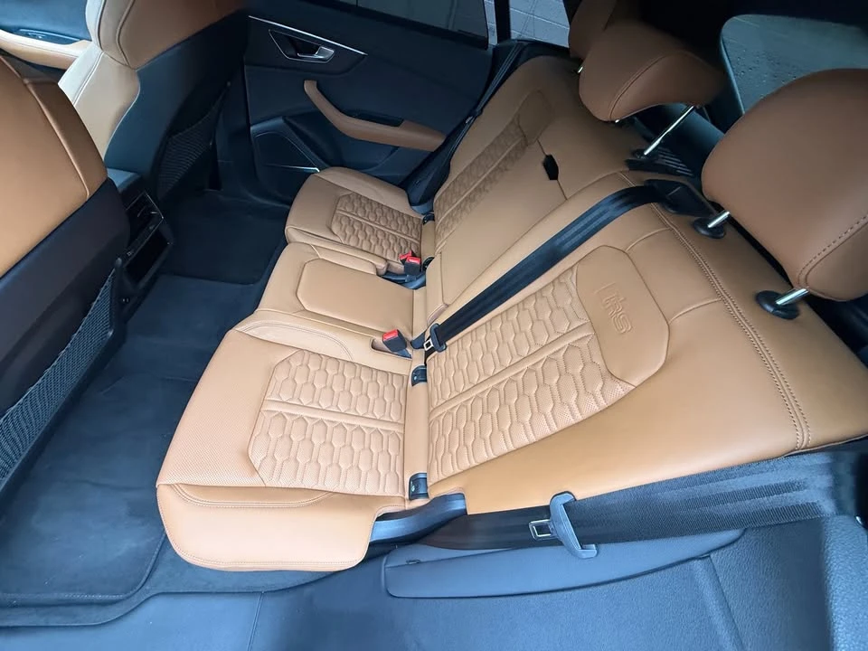 2024 Audi RS Q8 - Image 11 of 12
