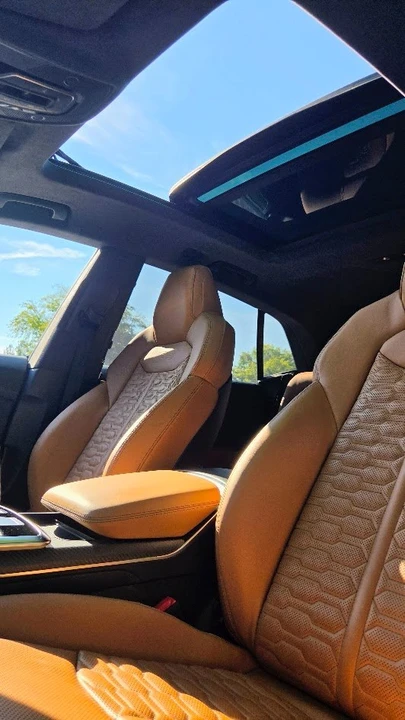 2024 Audi RS Q8 - Image 12 of 19