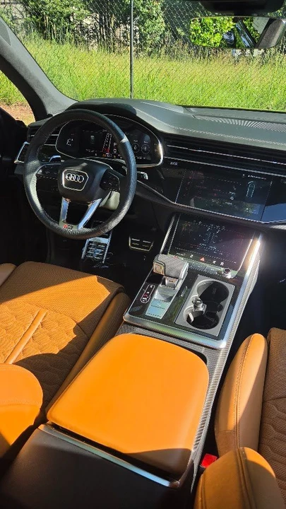2024 Audi RS Q8 - Image 11 of 19