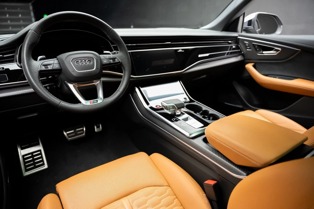 2024 Audi RS Q8 - Image 2 of 12