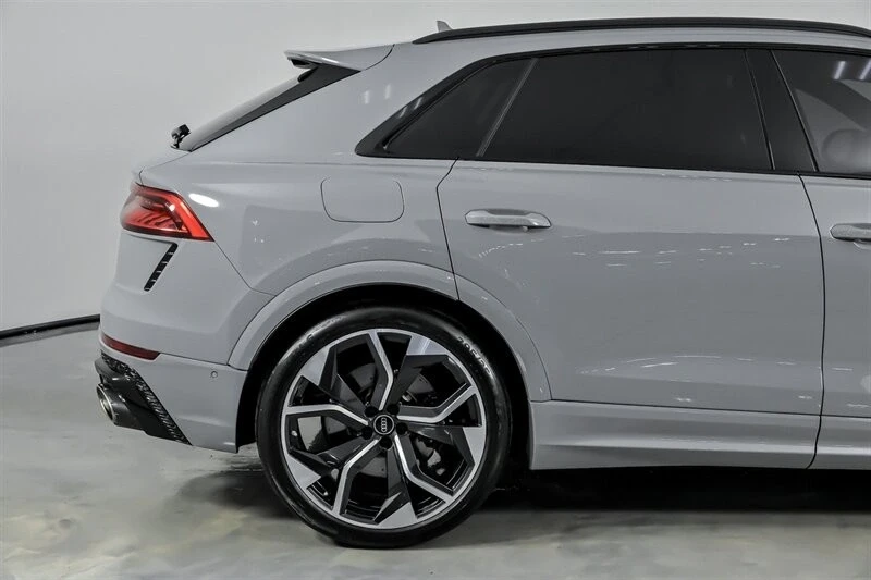 2024 Audi RS Q8 - Image 13 of 21