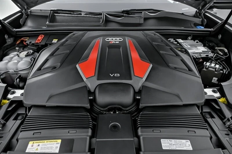 2024 Audi RS Q8 - Image 17 of 21