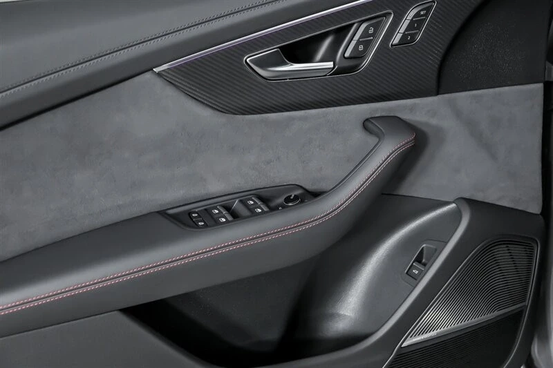 2024 Audi RS Q8 - Image 18 of 21