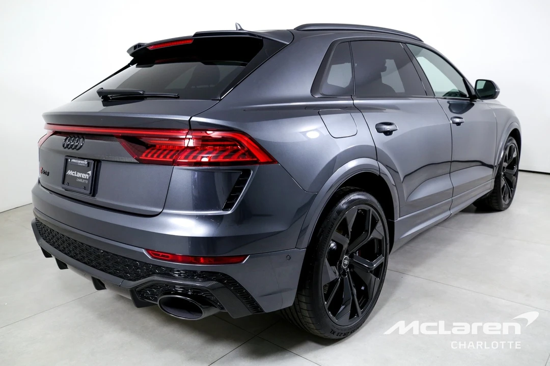2024 Audi RS Q8 - Image 8 of 12