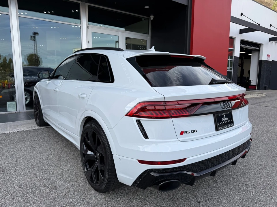 2024 Audi RS Q8 - Image 15 of 21