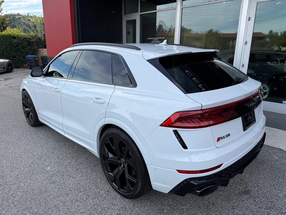 2024 Audi RS Q8 - Image 10 of 21