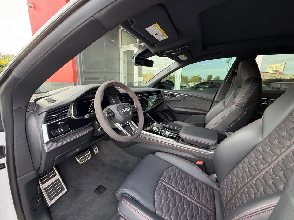 2024 Audi RS Q8 - Image 18 of 21