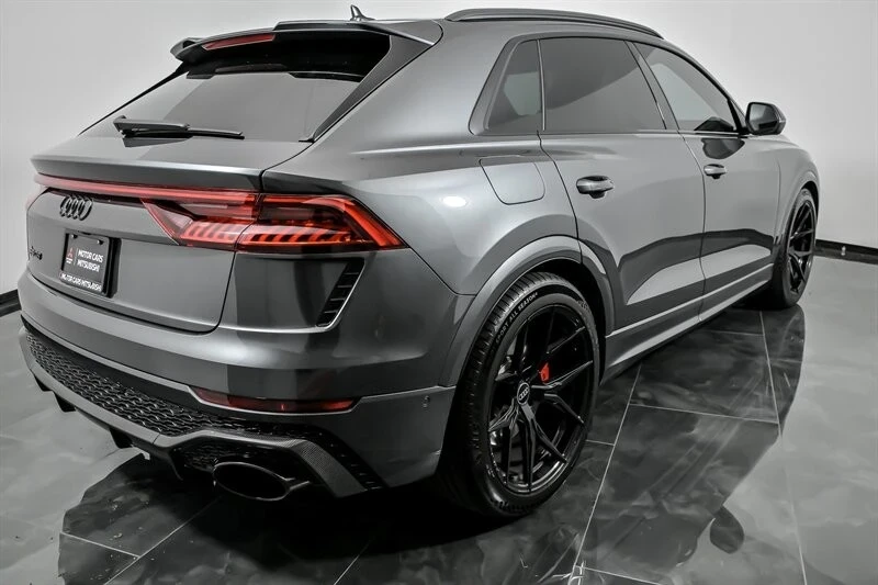 2024 Audi RS Q8 - Image 11 of 21