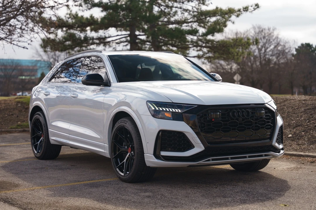 2024 Audi RS Q8 - Image 24 of 31