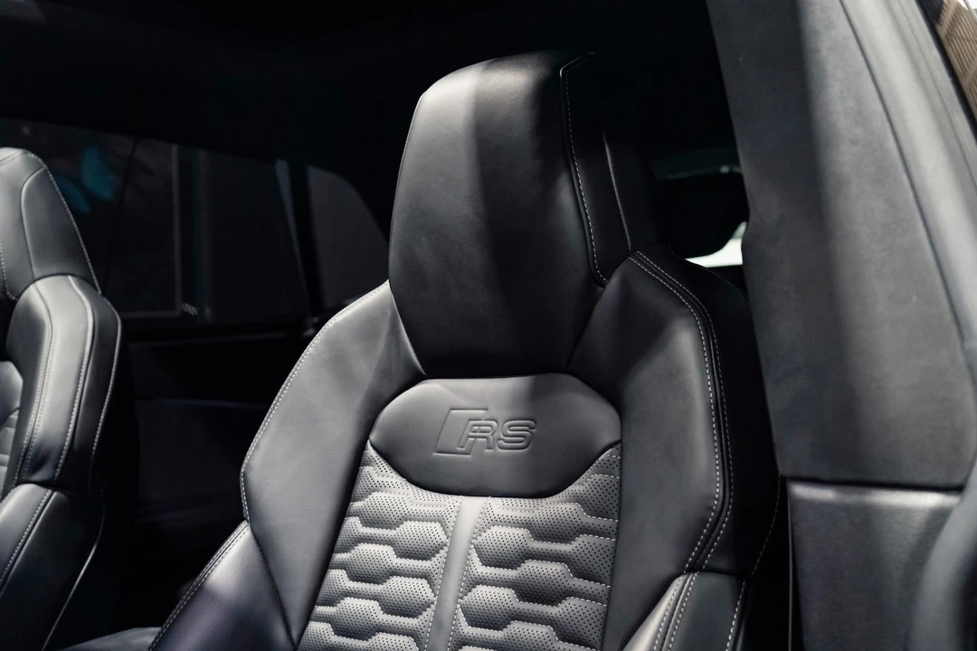 2024 Audi RS Q8 - Image 2 of 12
