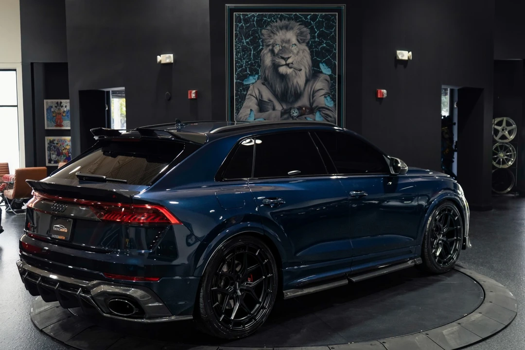 2024 Audi RS Q8 - Image 6 of 12