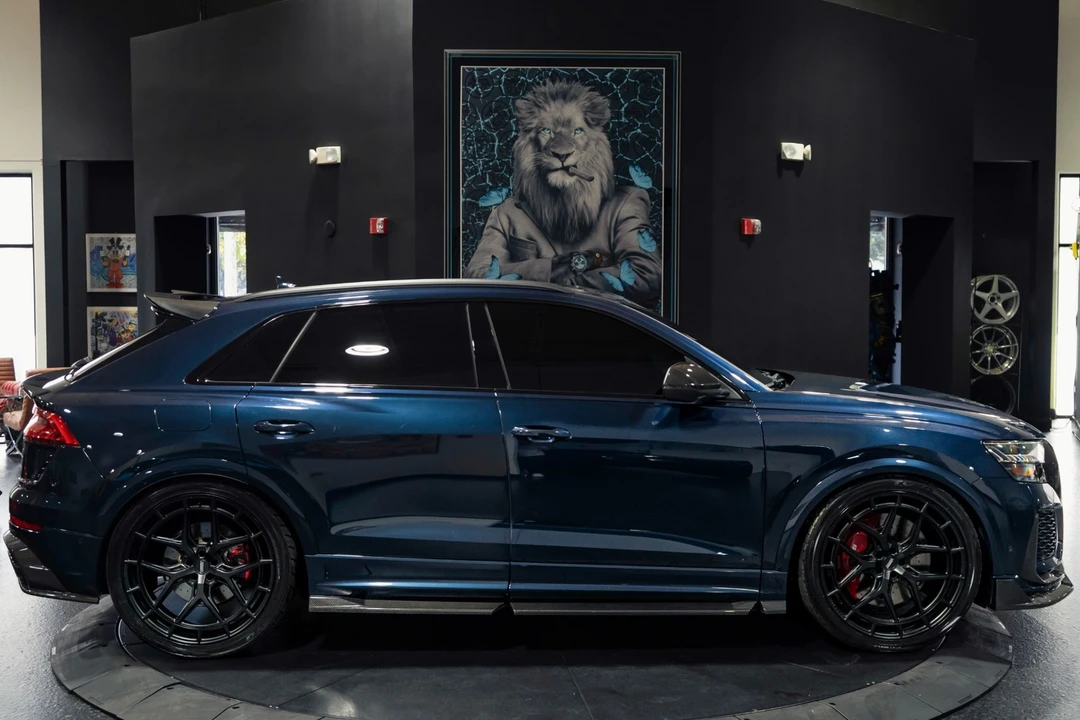 2024 Audi RS Q8 - Image 7 of 12