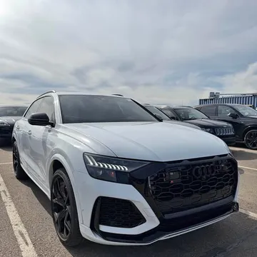 2024 Audi RS Q8
