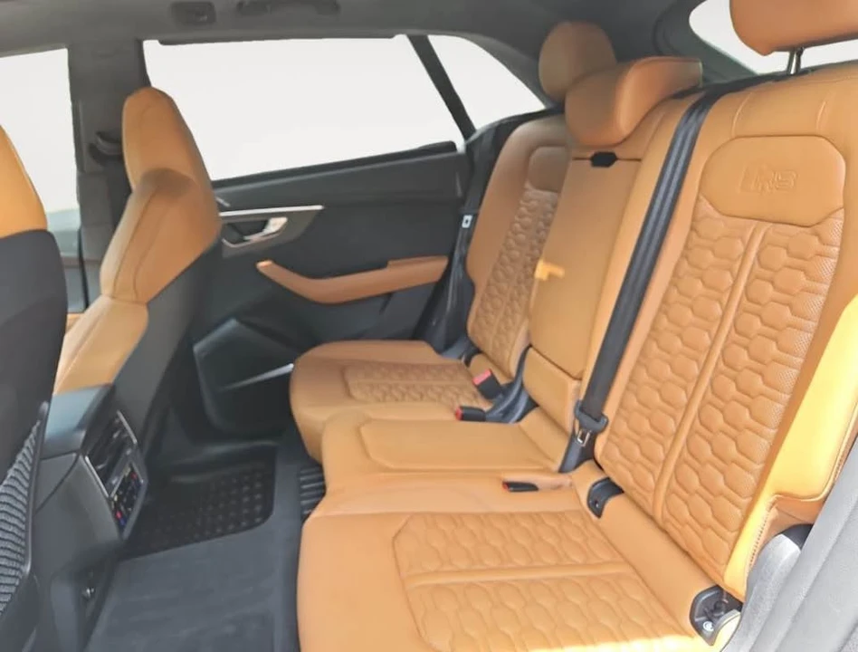 2024 Audi RS Q8 - Image 3 of 3