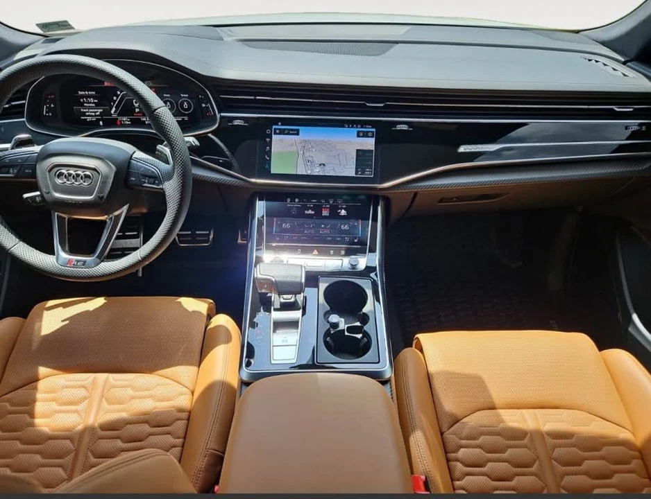 2024 Audi RS Q8 - Image 2 of 3