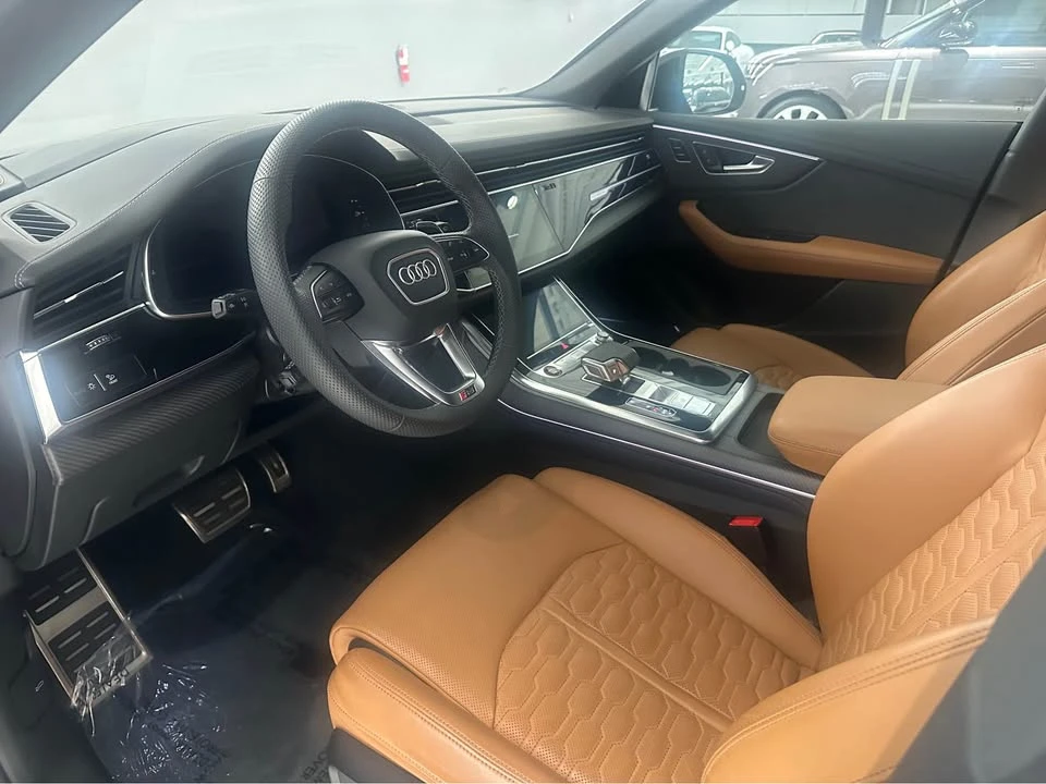 2024 Audi RS Q8 - Image 6 of 7
