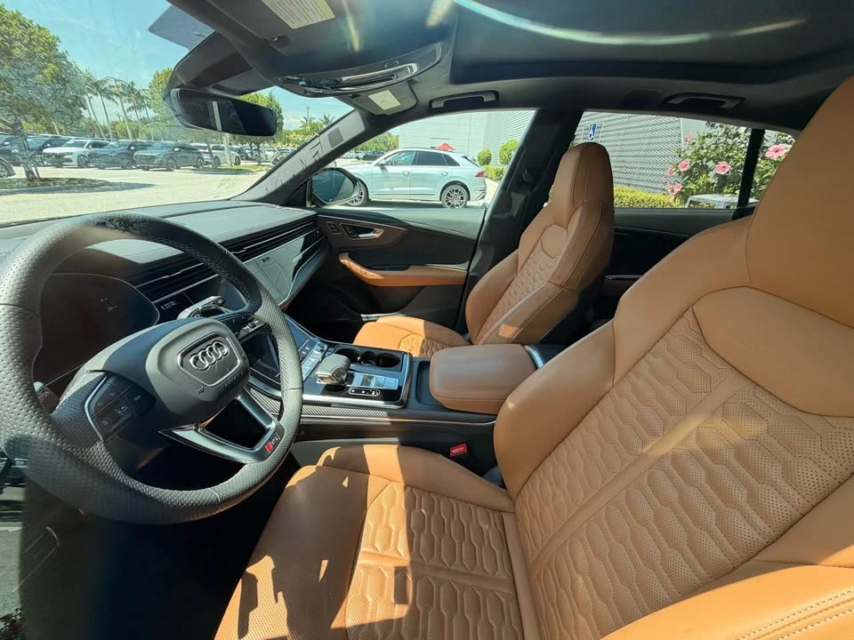 2024 Audi RS Q8 - Image 7 of 7