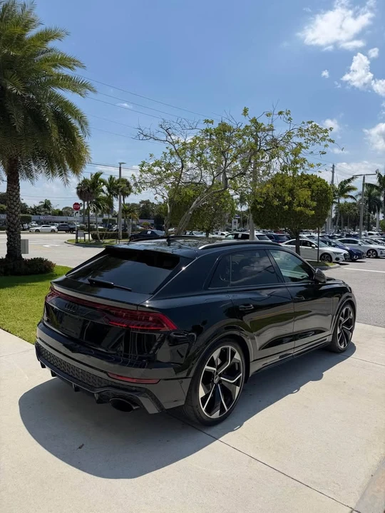 2024 Audi RS Q8 - Image 2 of 7