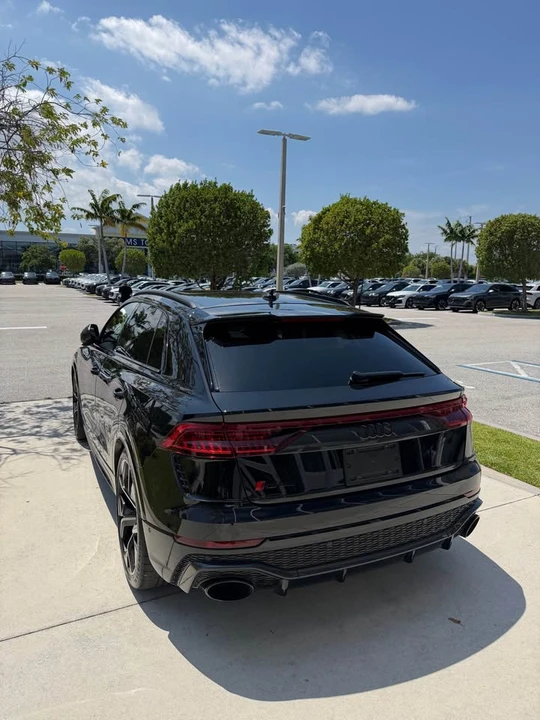 2024 Audi RS Q8 - Image 4 of 7