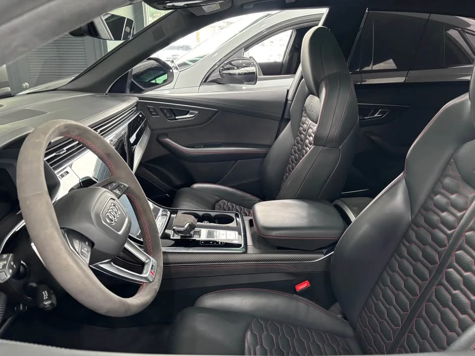 2024 Audi RS Q8 - Image 4 of 10