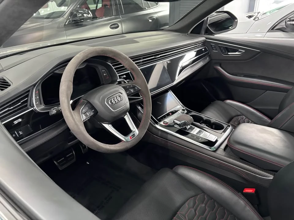 2024 Audi RS Q8 - Image 5 of 10