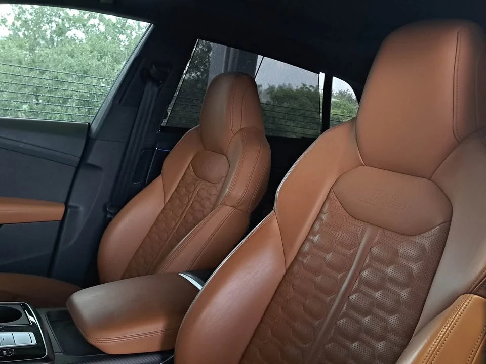 2024 Audi RS Q8 - Image 7 of 15