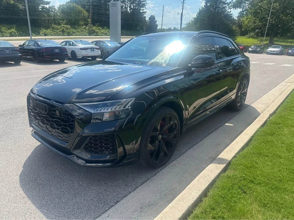 2024 Audi RS Q8 - Image 3 of 8