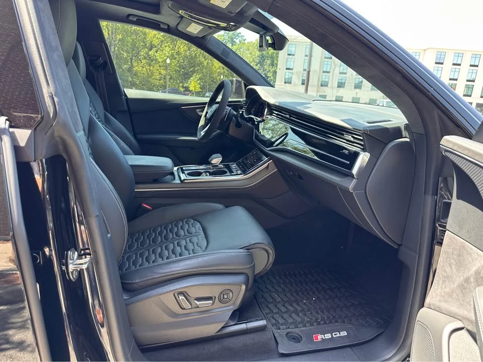 2024 Audi RS Q8 - Image 12 of 19