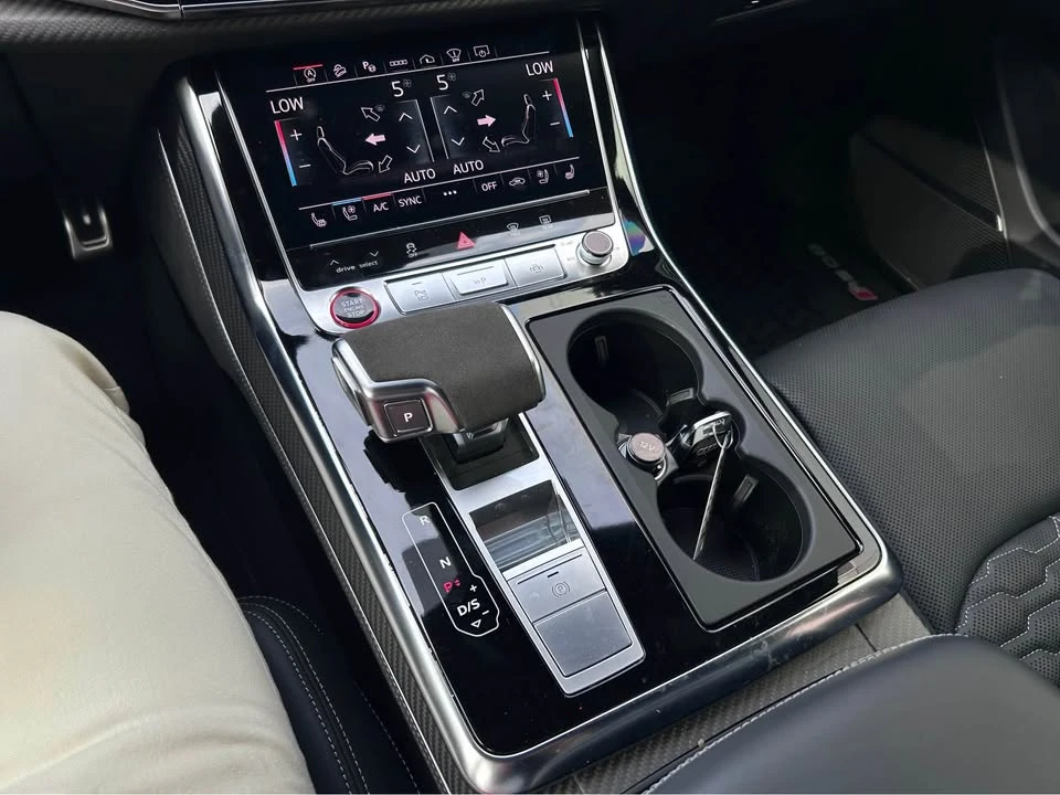 2024 Audi RS Q8 - Image 16 of 19