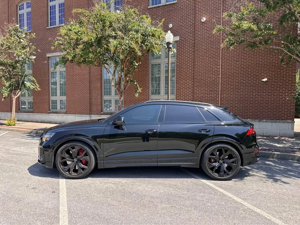 2024 Audi RS Q8 - Image 2 of 19