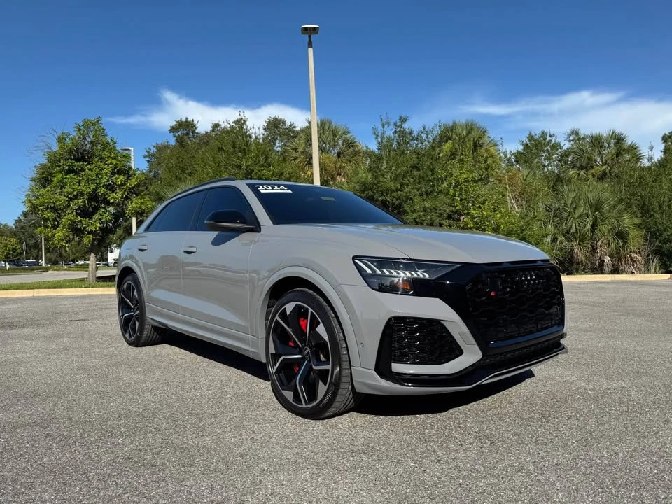 2024 Audi RS Q8 - Image 3 of 20
