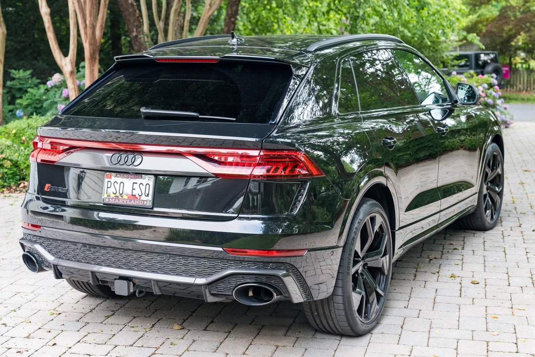 2024 Audi RS Q8 - Image 4 of 31