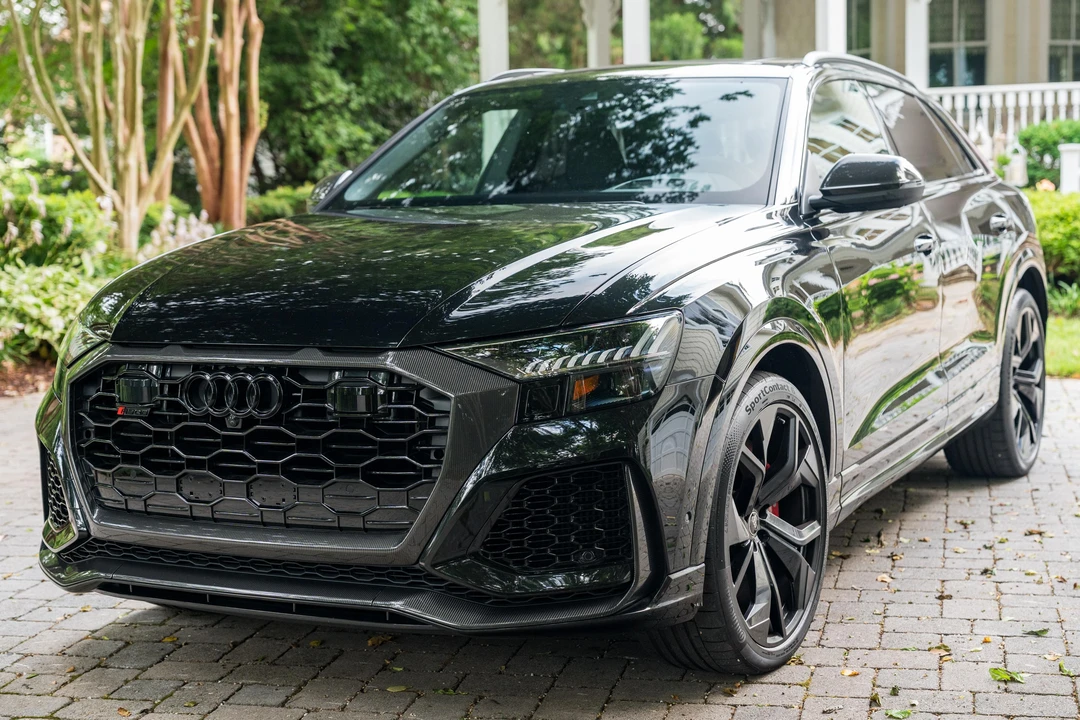2024 Audi RS Q8 - Image 6 of 31