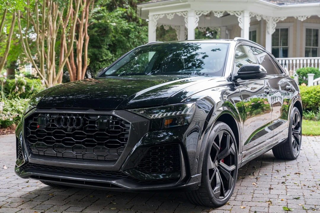 2024 Audi RS Q8 - Image 7 of 31