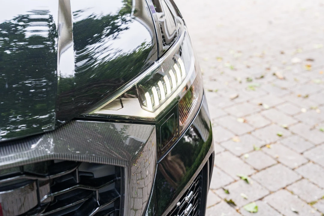 2024 Audi RS Q8 - Image 17 of 31