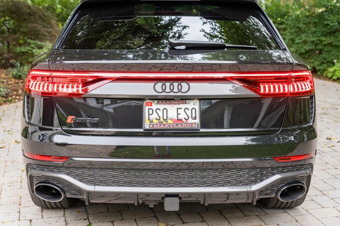2024 Audi RS Q8 - Image 9 of 31