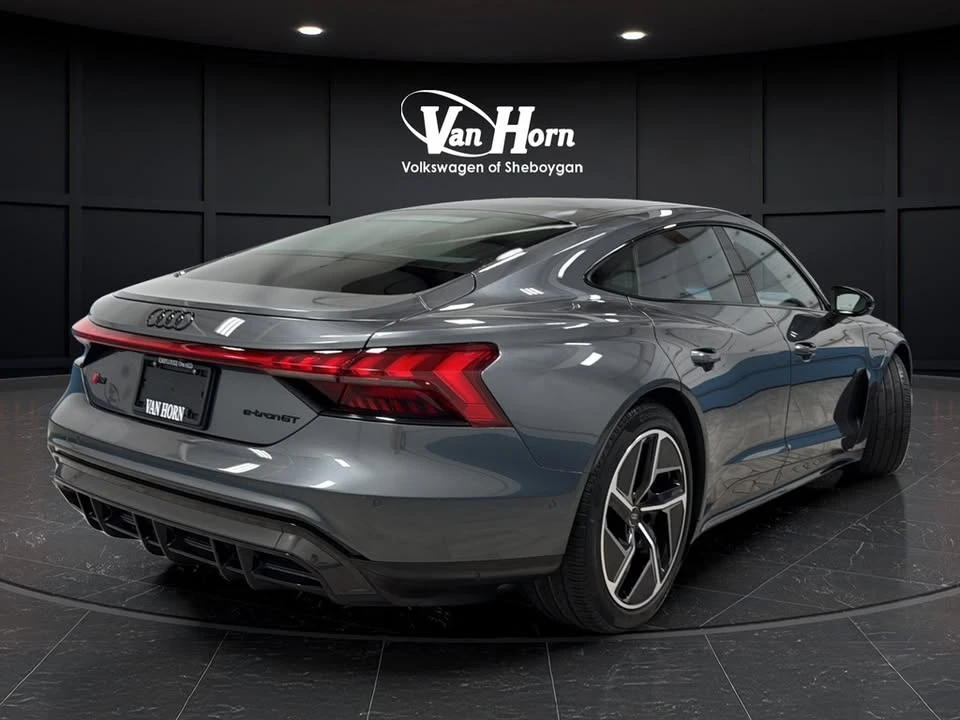 2024 Audi RS e-tron GT - Image 7 of 20