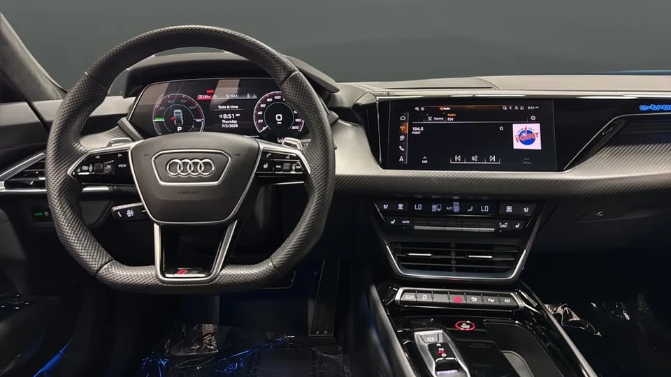 2024 Audi RS e-tron GT - Image 11 of 20