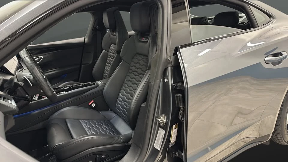 2024 Audi RS e-tron GT - Image 9 of 20