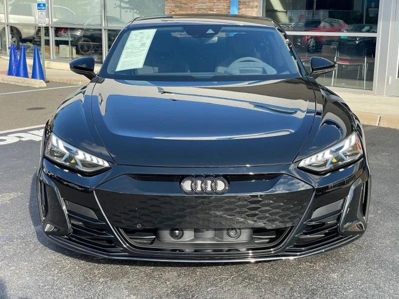 2024 Audi e-tron GT - Image 12 of 12