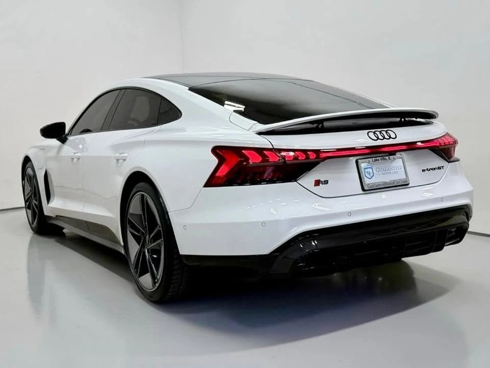 2024 Audi RS e-tron GT - Image 19 of 20