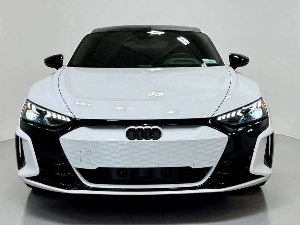 2024 Audi RS e-tron GT - Image 5 of 20